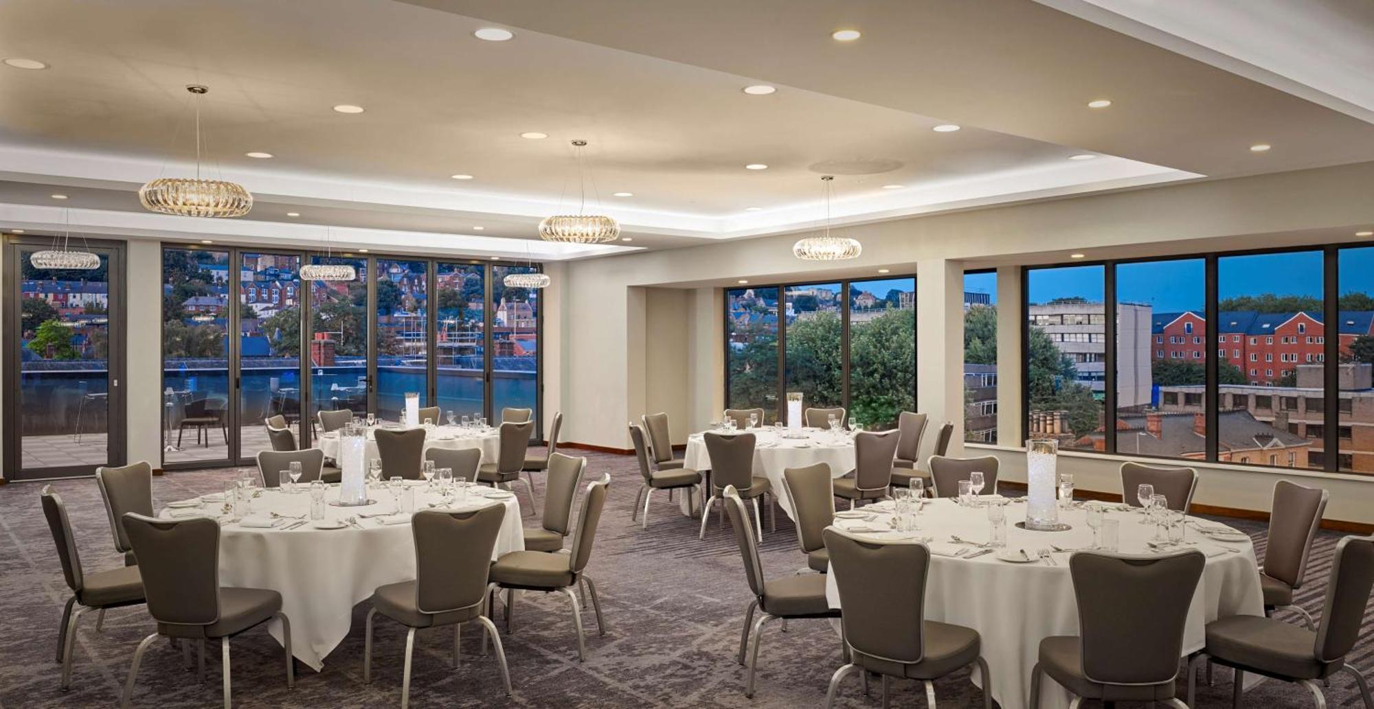 Doubletree By Hilton Lincoln Hotel Luaran gambar