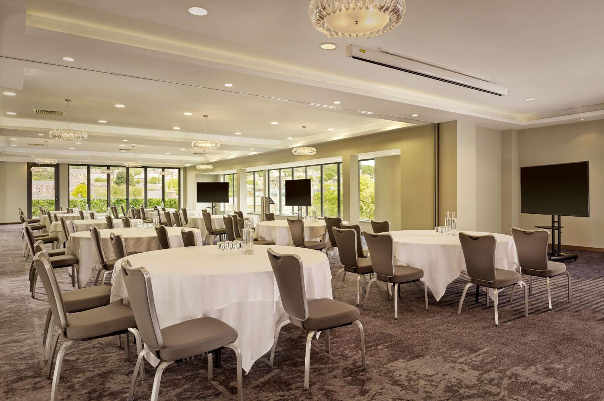 Doubletree By Hilton Lincoln Hotel Luaran gambar